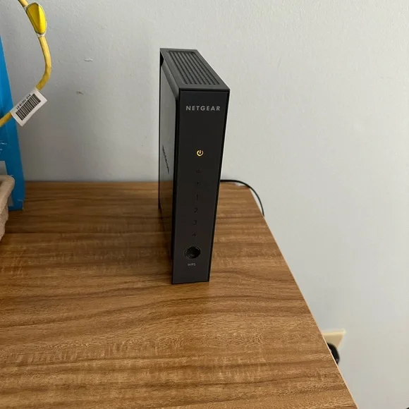 NETGEAR N300 WIRELESS ROUTER - Picture 6 of 7